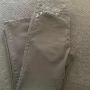 BR traveler pant